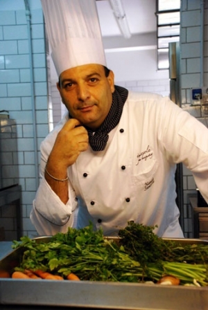 Un Vivissimo Grazie a Manuela Pacelli e alla redazione di Eventi Culturali  e a Guido Vicidomini  per...........International chef /chef Nando Santoro